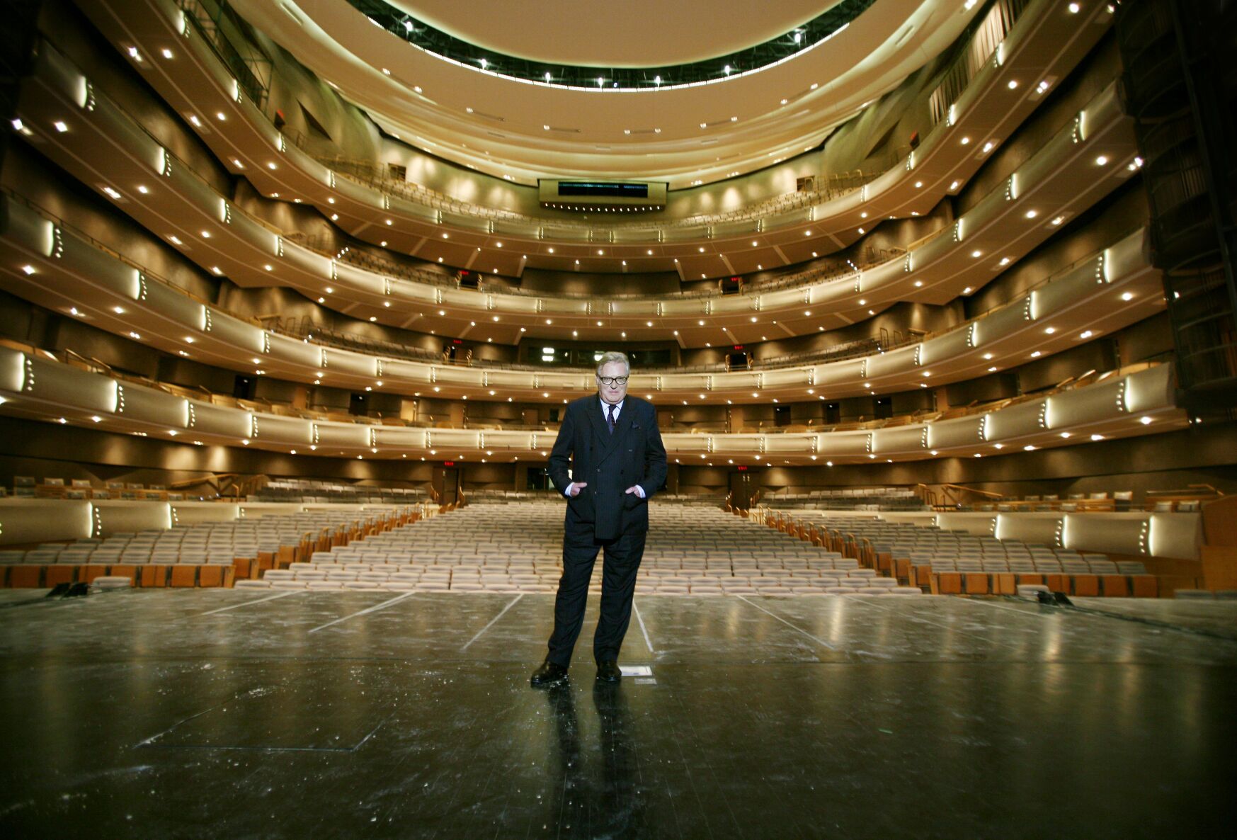 four-seasons-centre.JPG